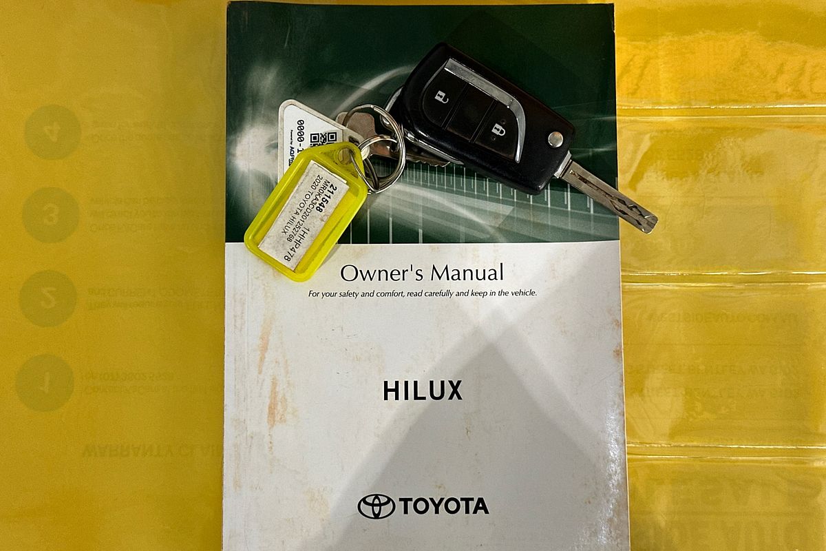 2020 Toyota HILUX SR (4x4) GUN126R FACELIFT 4X4
