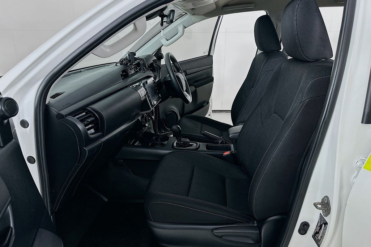 2021 Toyota Hilux SR GUN126R 4X4