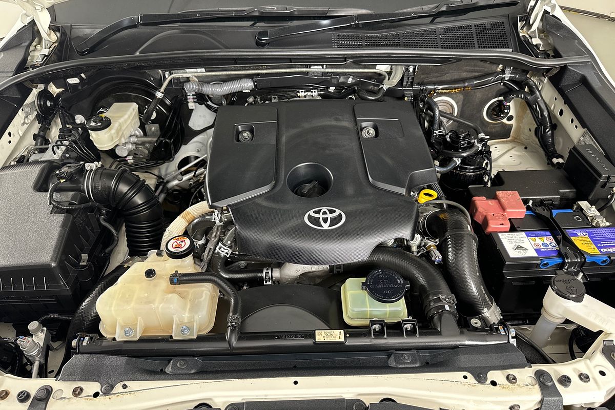 2021 Toyota HILUX SR (4x4) GUN126R 4X4