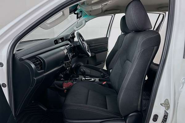 2023 Toyota Hilux SR GUN126R 4X4