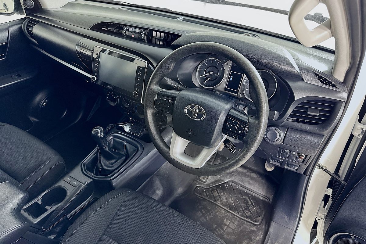 2021 Toyota HILUX SR GUN126R 4X4