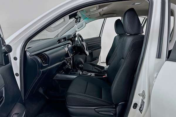 2021 Toyota HILUX SR GUN126R 4X4