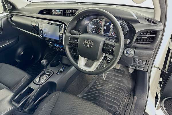 2024 Toyota Hilux SR 48V GUN126R 4X4