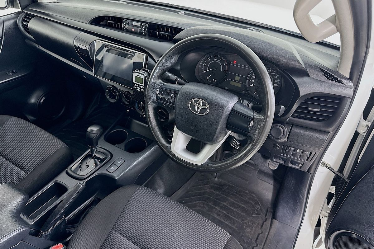 2017 Toyota HILUX WORKMATE (4x4) GUN125R MY17 4X4