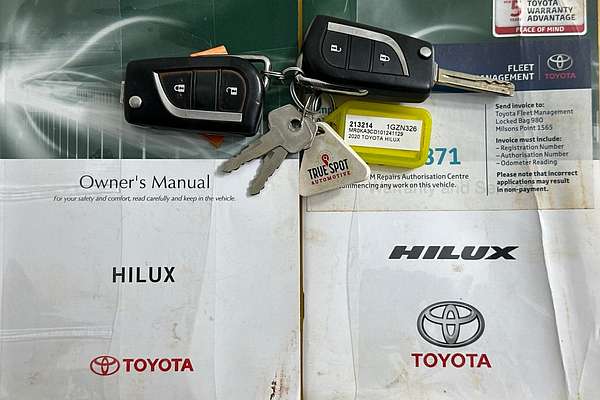 2020 Toyota HILUX SR (4x4) GUN126R MY19 UPGRADE 4X4