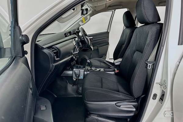 2022 Toyota HILUX SR (4x4) GUN126R 4X4
