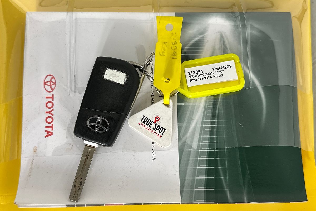 2020 Toyota HILUX SR (4x4) GUN126R MY19 UPGRADE 4X4