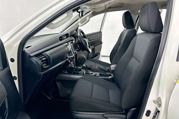 2021 Toyota HILUX WORKMATE (4x4) GUN125R FACELIFT 4X4