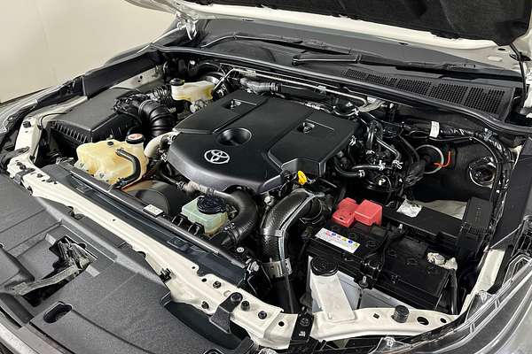 2022 Toyota HILUX SR (4x4) GUN126R 4X4