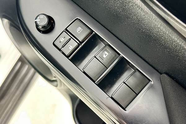 2022 Toyota HILUX SR (4x4) GUN126R 4X4