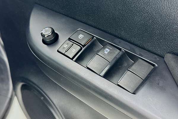 2022 Toyota HILUX SR (4x4) GUN126R 4X4