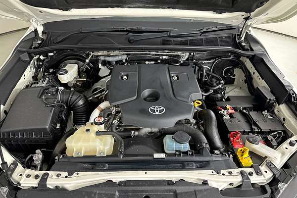 2023 Toyota HILUX SR (4x4) GUN126R 4X4