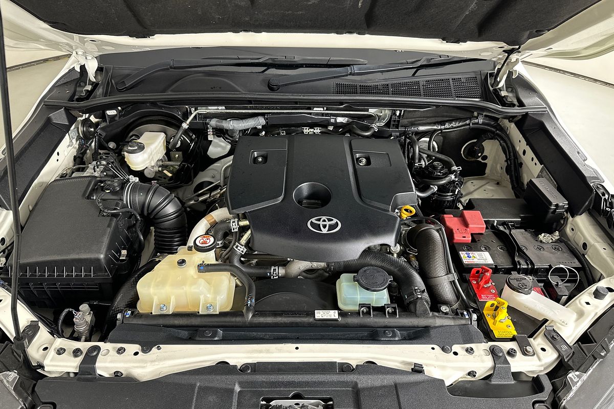 2022 Toyota HILUX SR (4x4) GUN126R 4X4