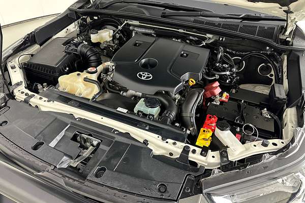 2022 Toyota HILUX SR (4x4) GUN126R 4X4