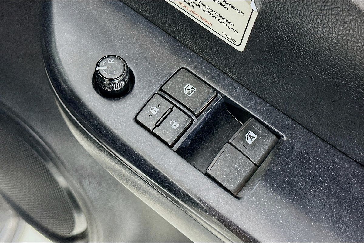 2022 Toyota HILUX SR (4x4) GUN126R 4X4