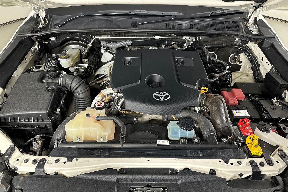 2022 Toyota HILUX SR (4x4) GUN126R 4X4