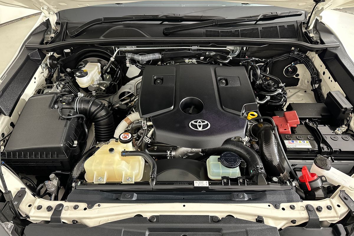 2023 Toyota HILUX SR (4x4) GUN126R 4X4