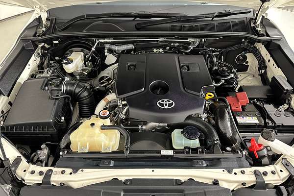 2023 Toyota HILUX SR (4x4) GUN126R 4X4
