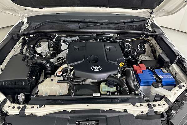 2021 Toyota Hilux WORKMATE (4x4) GUN125R 4X4