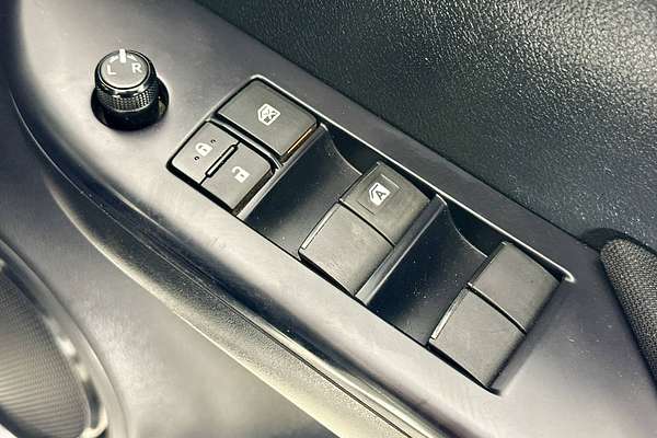 2022 Toyota HILUX SR (4x4) GUN126R 4X4