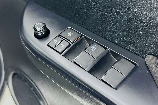 2022 Toyota HILUX SR (4x4) GUN126R 4X4
