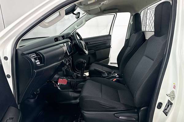 2019 Toyota HILUX WORKMATE (4x4) GUN125R MY19 4X4