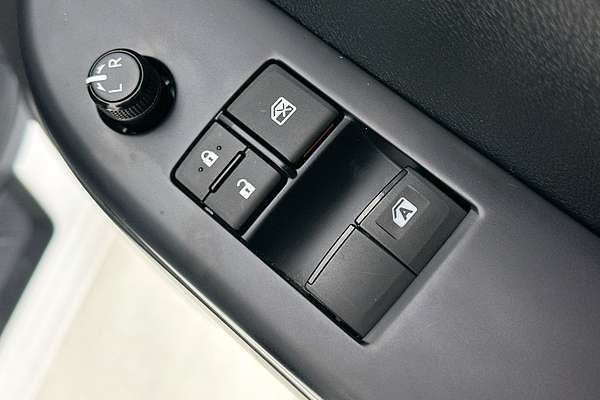 2023 Toyota HILUX WORKMATE HI-RIDER (4x2) GUN135R 4x2