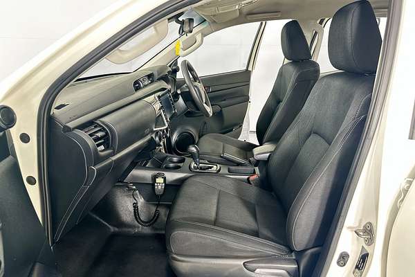 2022 Toyota HILUX SR (4x4) GUN126R 4X4