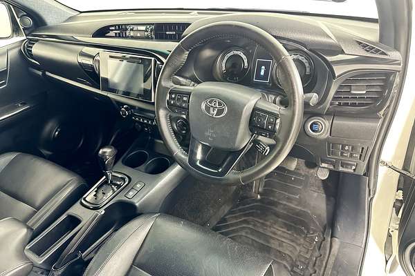 2019 Toyota HILUX RUGGED X (4x4) GUN126R MY19 4X4