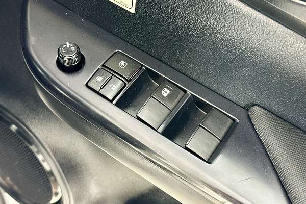 2022 Toyota HILUX SR (4x4) GUN126R 4X4