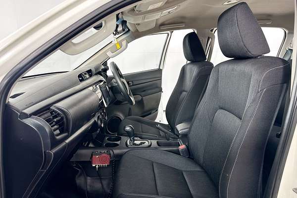 2020 Toyota HILUX SR (4x4) GUN126R MY19 UPGRADE 4X4