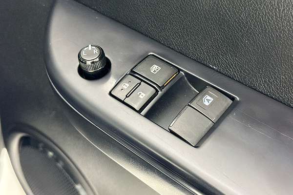 2022 Toyota HILUX WORKMATE (4x2) TGN121R 4x2