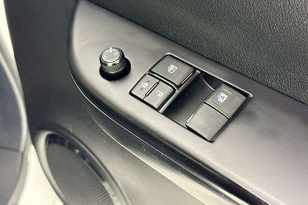 2021 Toyota HILUX WORKMATE (4x2) TGN121R 4x2