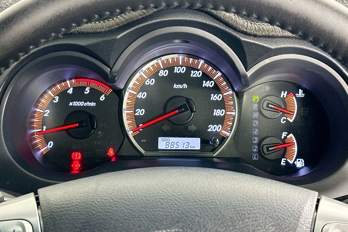 2015 Toyota HILUX SR5 (4x4) KUN26R MY14 4X4