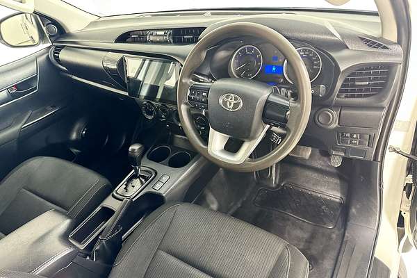 2018 Toyota HILUX SR (4x4) GUN126R MY19 4X4