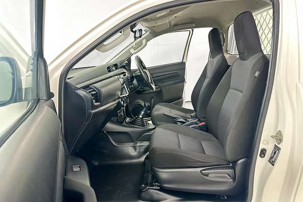 2021 Toyota HILUX WORKMATE (4x2) TGN121R 4x2