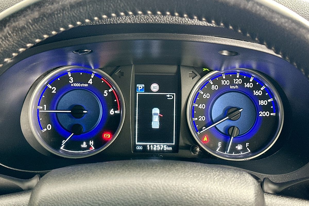 2019 Toyota HILUX SR5 (4x4) GUN126R MY19 4X4