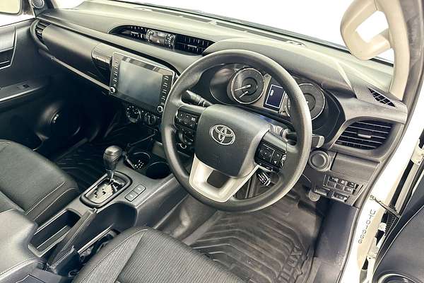 2022 Toyota HILUX SR (4x4) GUN126R 4X4
