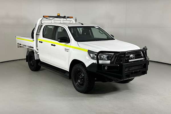 2021 Toyota HILUX SR (4x4) GUN126R FACELIFT 4X4