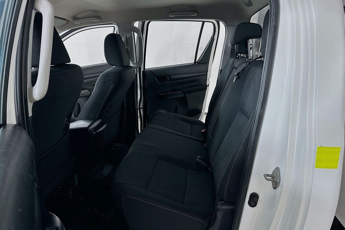 2021 Toyota Hilux SR GUN126R 4X4