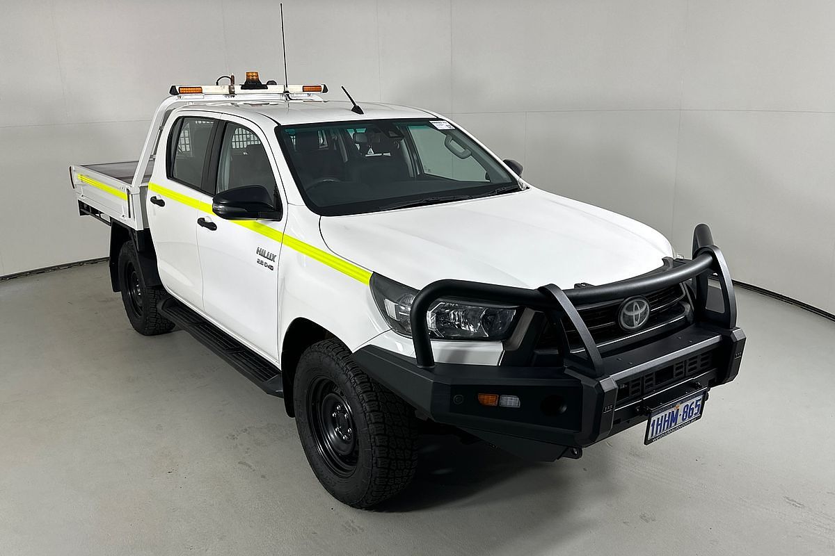 2021 Toyota HILUX SR (4x4) GUN126R FACELIFT 4X4
