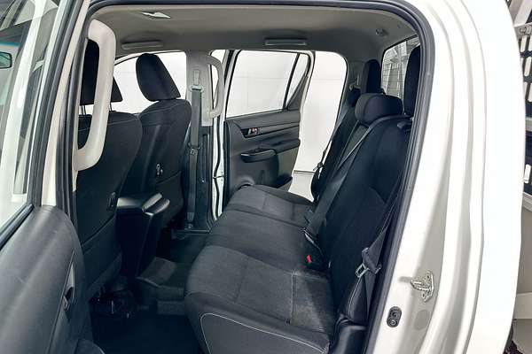 2021 Toyota HILUX SR (4x4) GUN126R 4X4