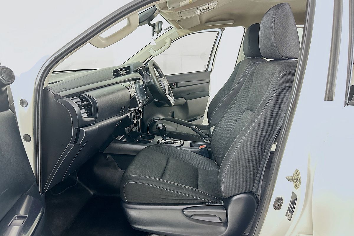 2021 Toyota Hilux SR GUN126R 4X4