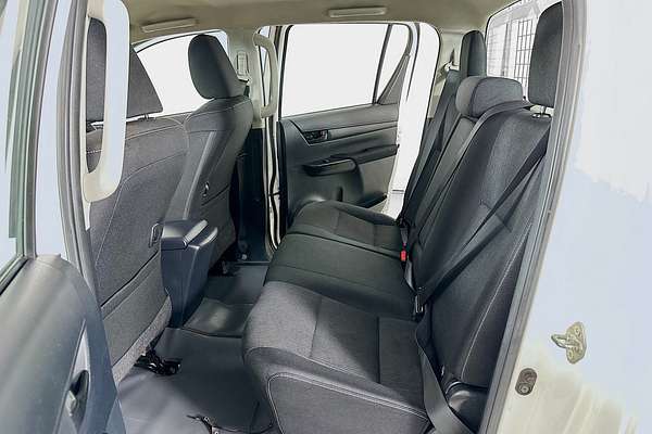 2017 Toyota HILUX SR (4x4) GUN126R MY17 4X4