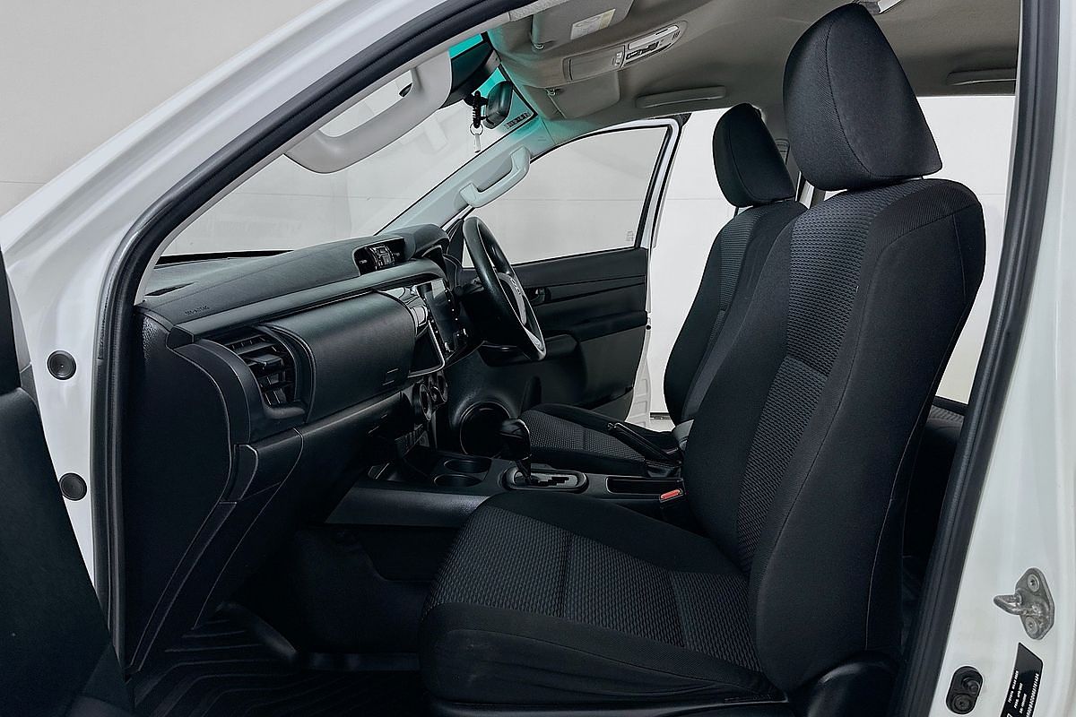 2022 Toyota HILUX WORKMATE (4x4) GUN125R 4X4