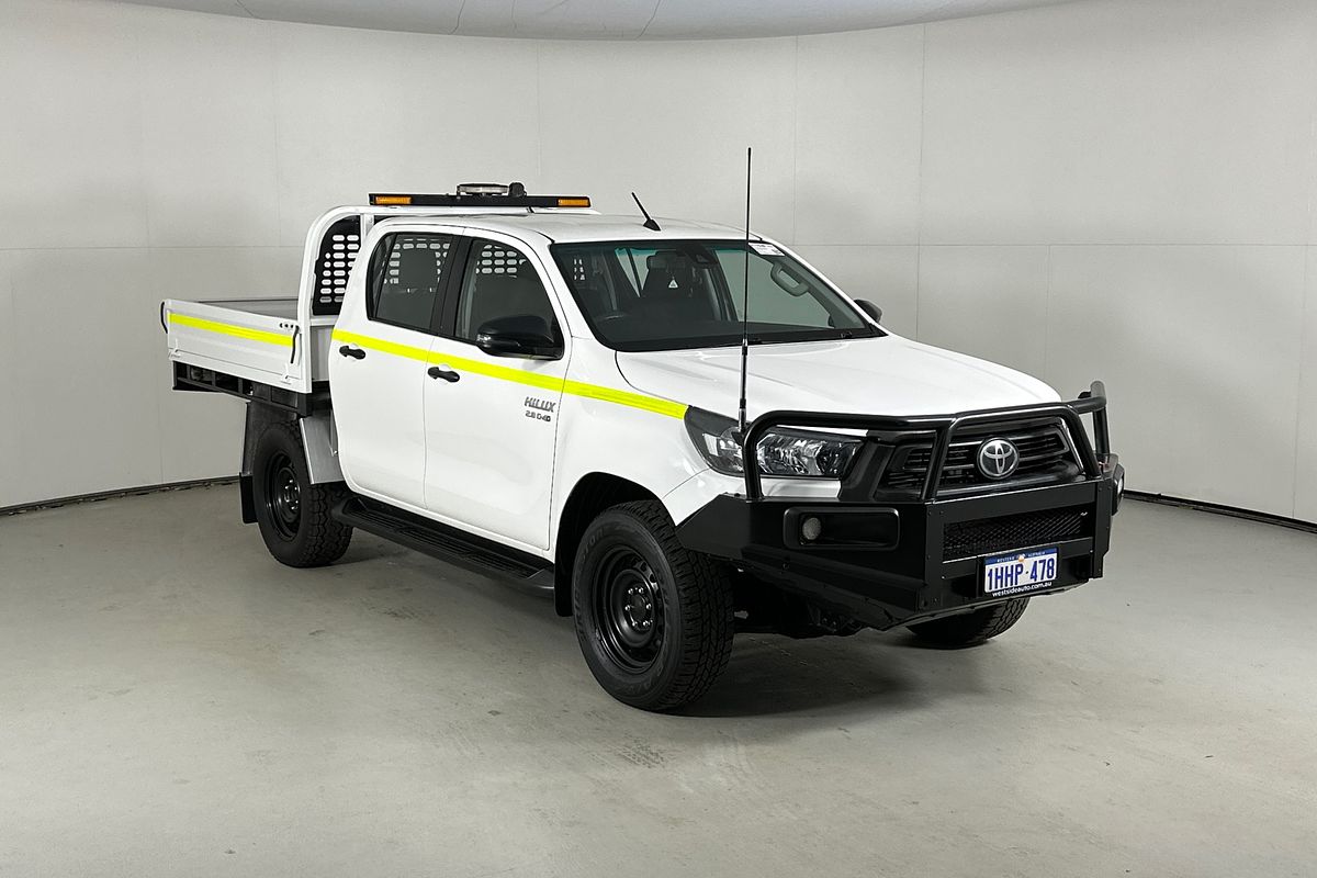2020 Toyota HILUX SR (4x4) GUN126R FACELIFT 4X4