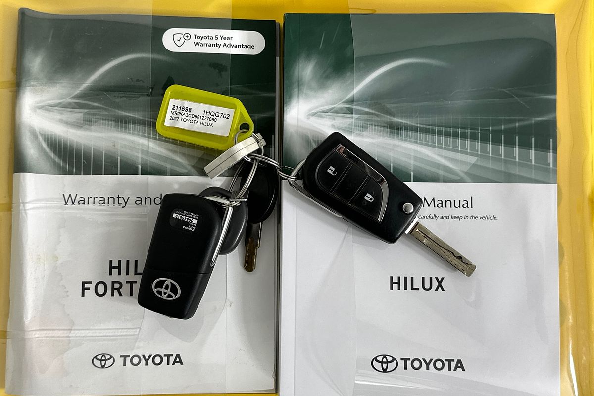 2022 Toyota HILUX SR (4x4) GUN126R 4X4
