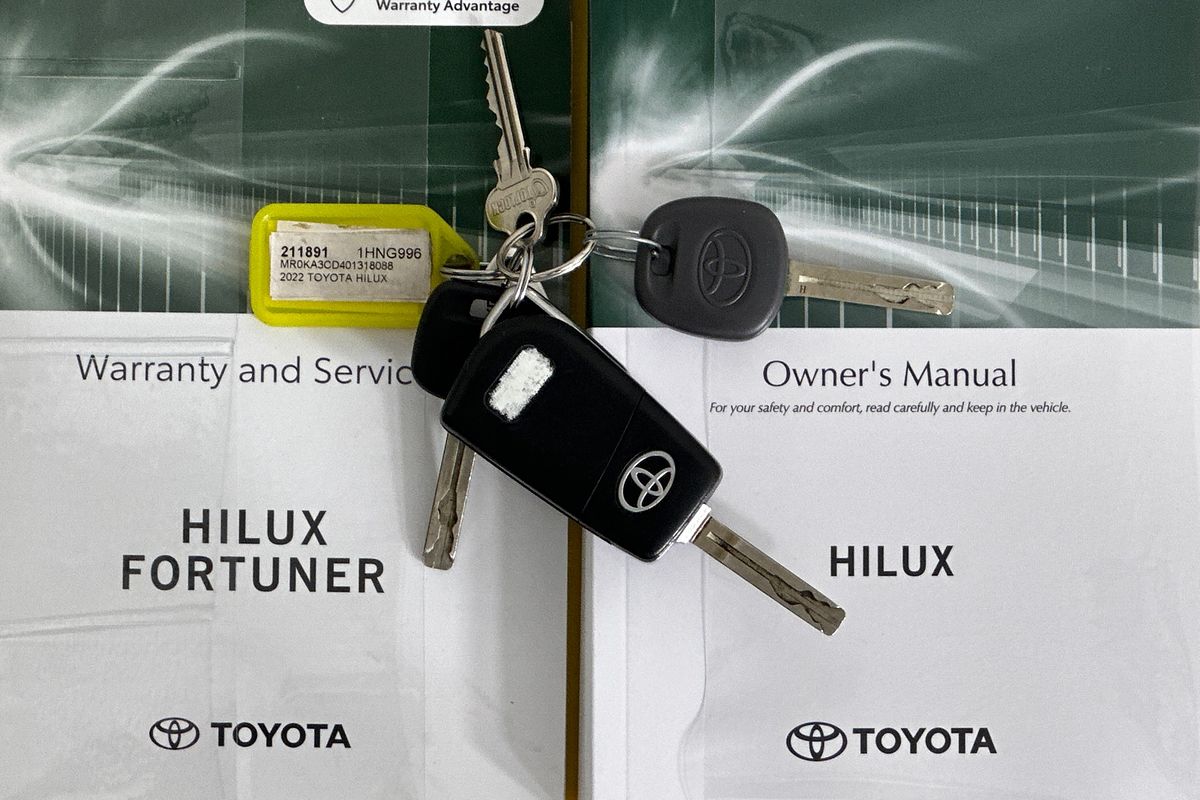 2022 Toyota HILUX SR (4x4) GUN126R 4X4