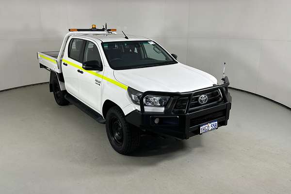 2020 Toyota HILUX SR (4x4) GUN126R FACELIFT 4X4