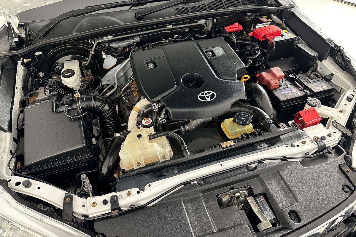 2020 Toyota HILUX SR (4x4) GUN126R MY19 UPGRADE 4X4